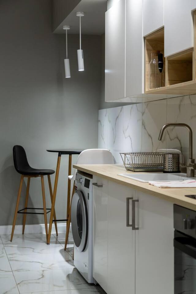 Luxurious Studio Located In The Heart Of Budapest Bagian luar foto